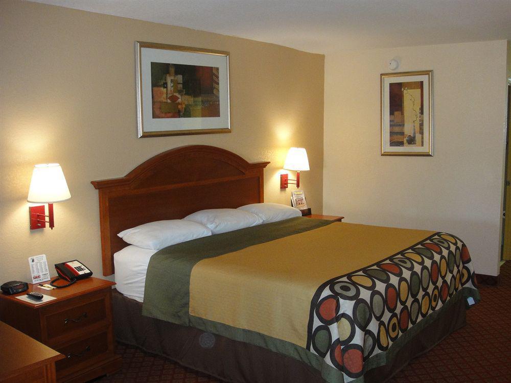 Super 8 By Wyndham Prattville Montgomery Luaran gambar